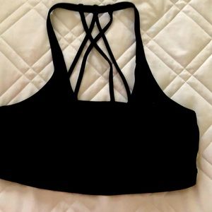 Black underarmour work out bra